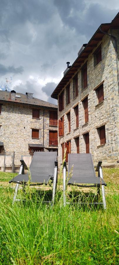 Los Cachorros El Pueyo de Jaca Exteriör bild
